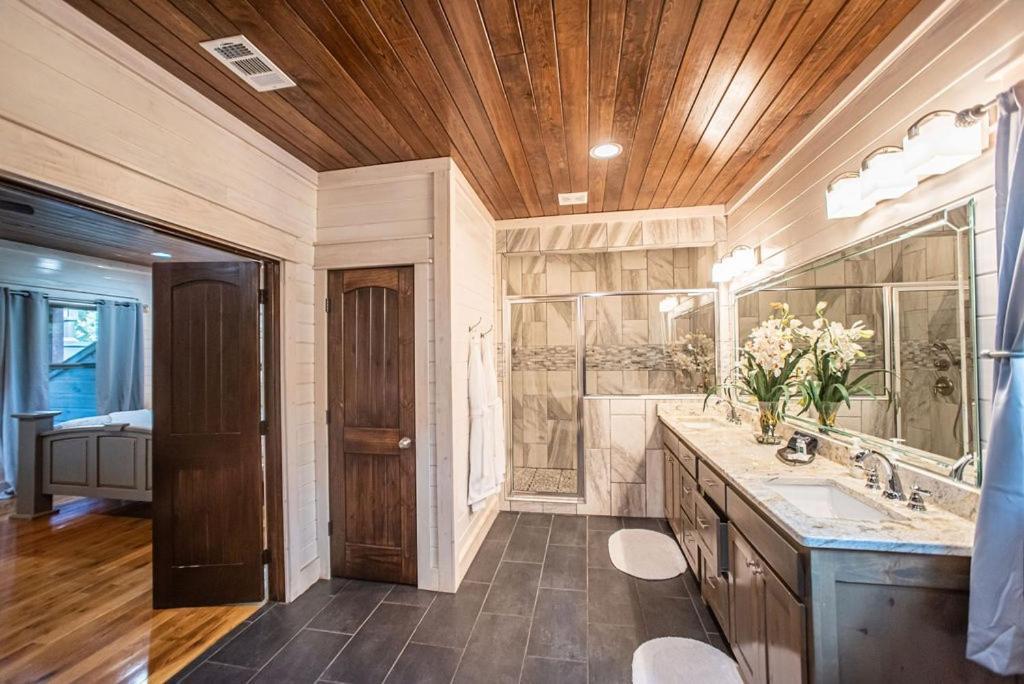 Merlot Mountain - Heated Spa Pool And Hot Tub! Cabin Broken Bow Luaran gambar